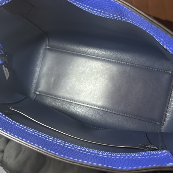 Excellent condition MK with Dust Bag - Picture 8 of 9